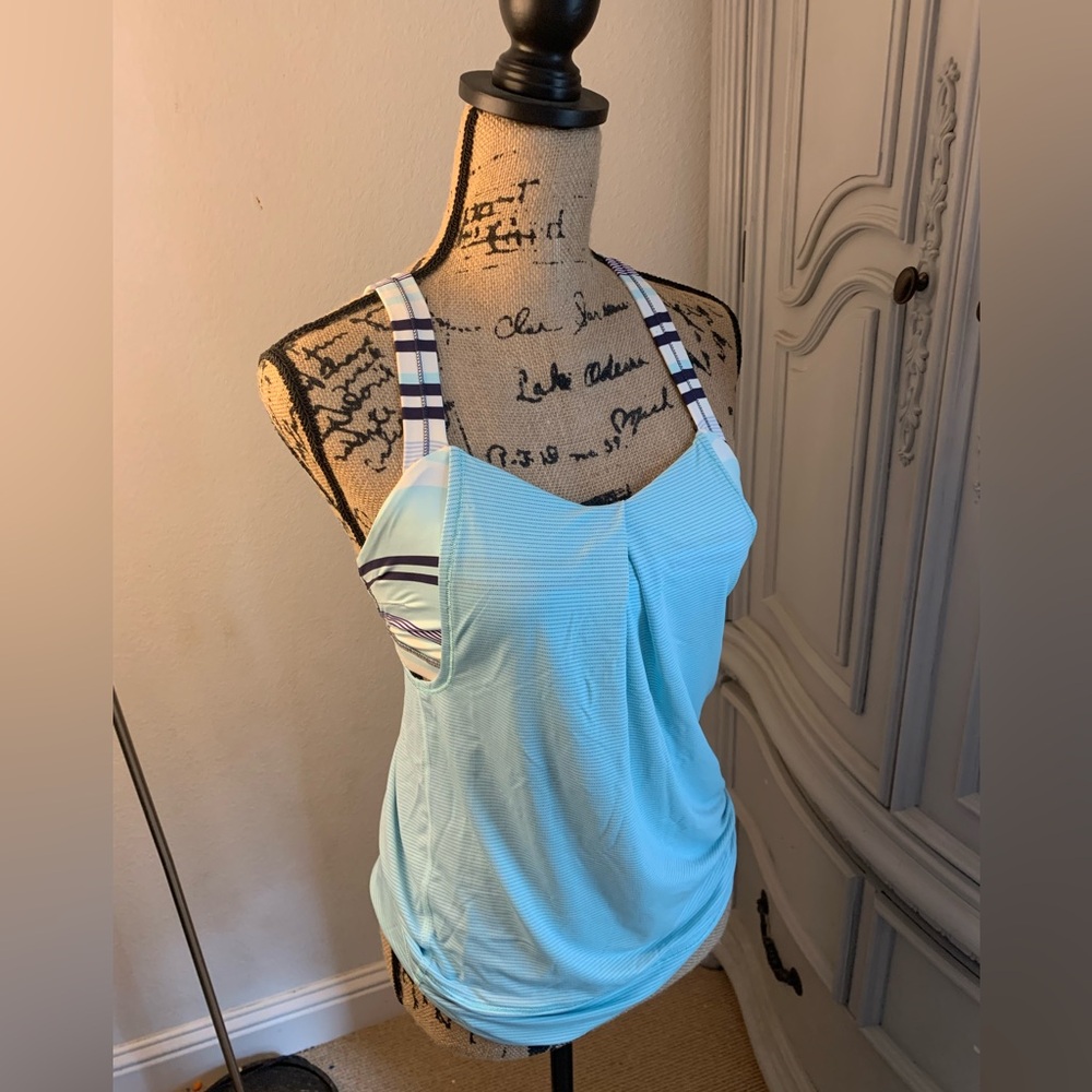 SALE!! EVERYTHING MUST GO!! Lululemon Exercise Top!
